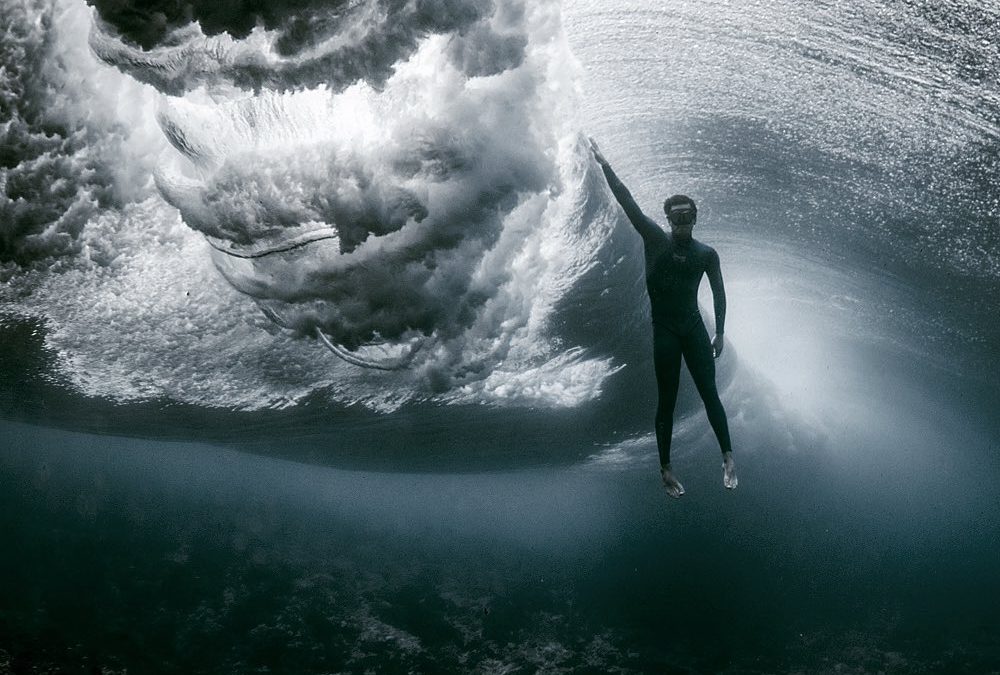 Os 15 melhores fotógrafos de surfe no Instagram em 2021